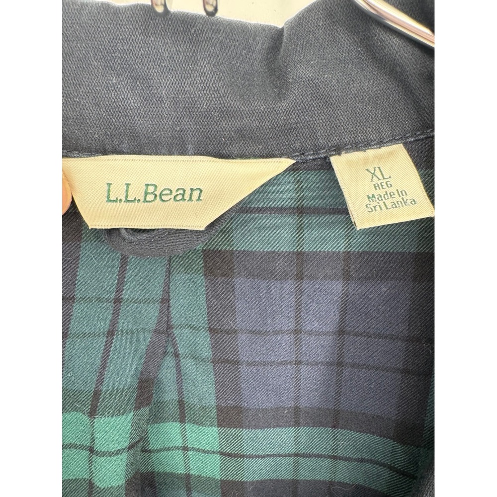 VTG LLBean Mens Navy Plaid Blanket Lined Field Barn Chore Coat Jacket Size XL - Picture 2 of 6